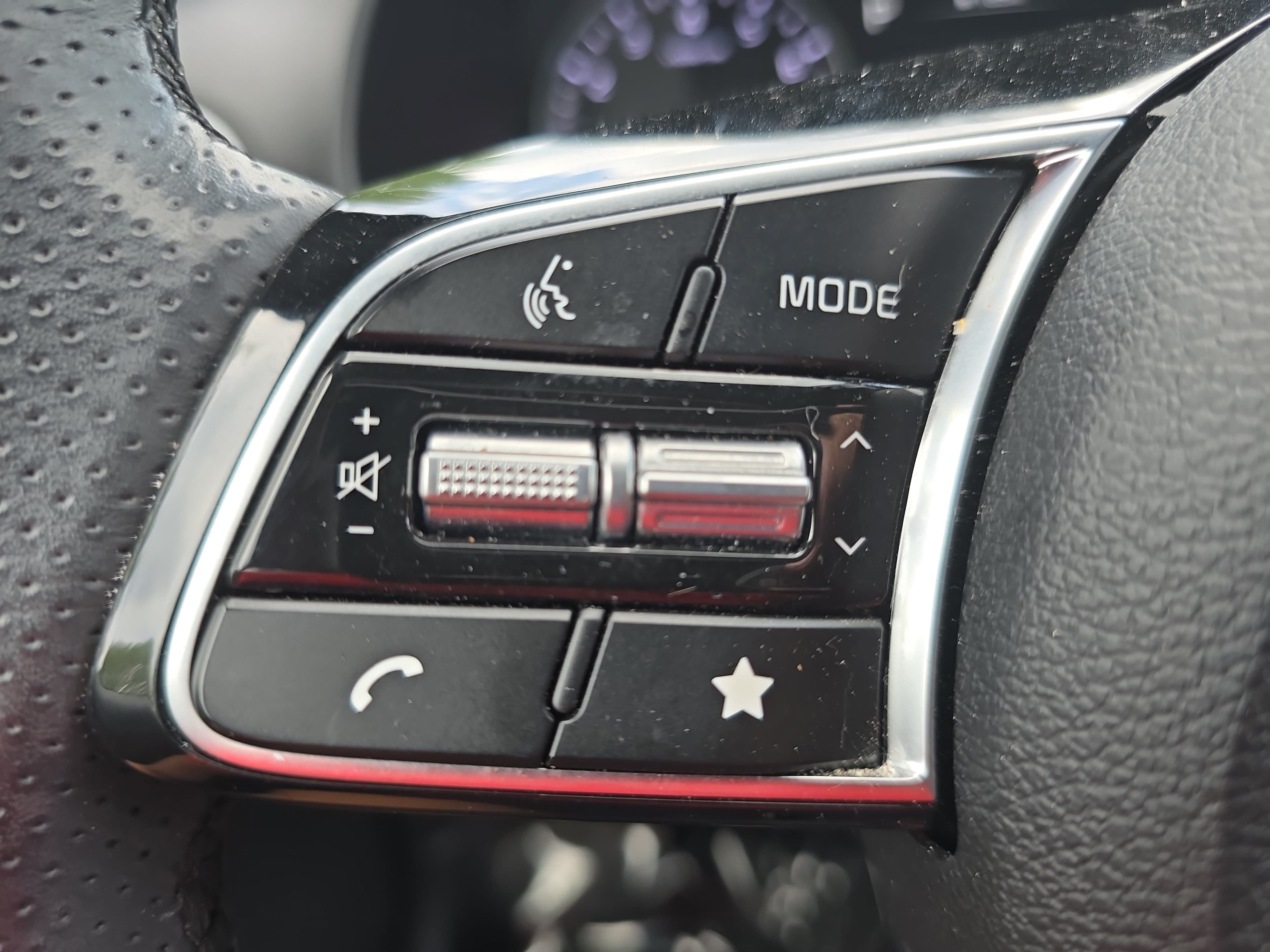Used 2024 Kia Forte GT-Line FWD image 16