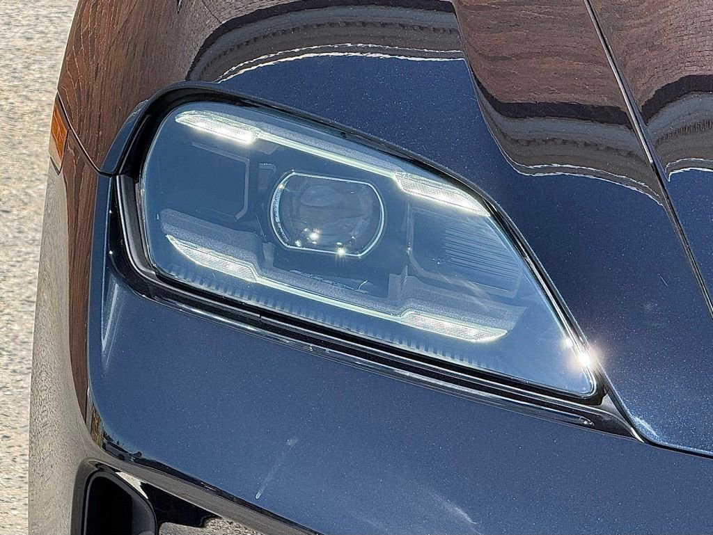 New 2025 Porsche Taycan AWD/4WD image 12