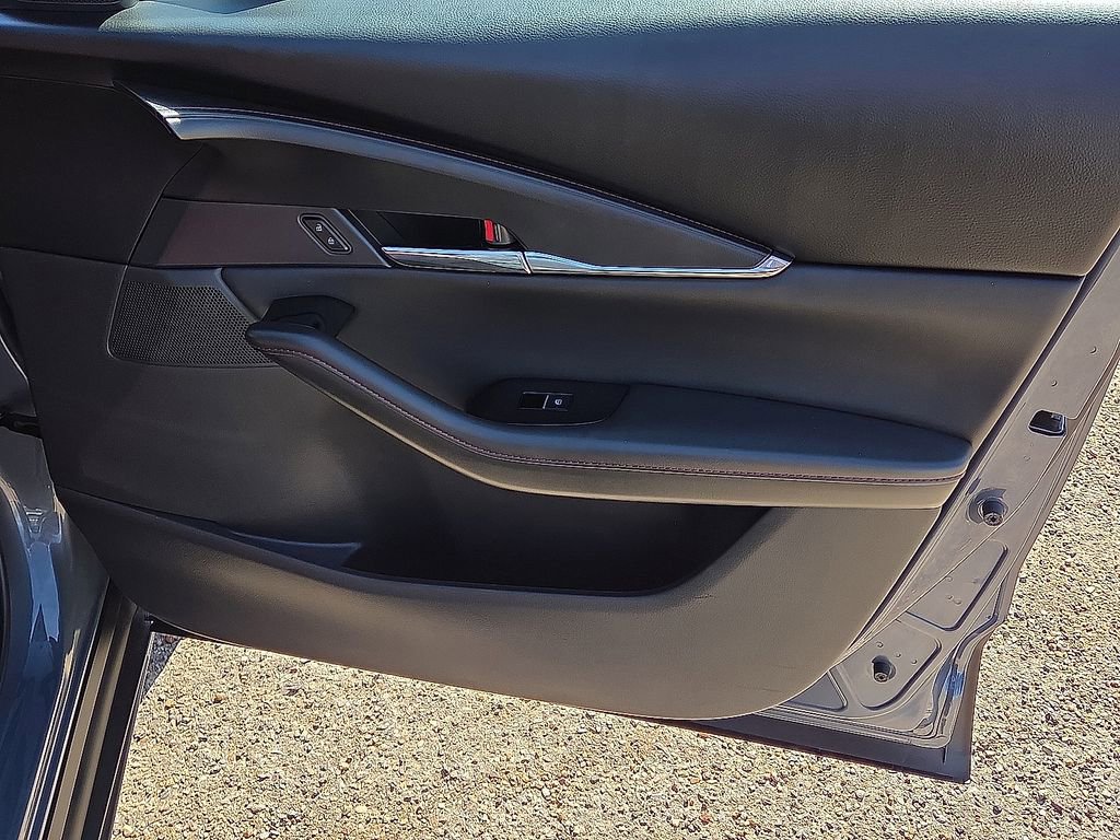 Used 2025 MAZDA CX-30 AWD 2.5 S w/ Preferred Package image 14