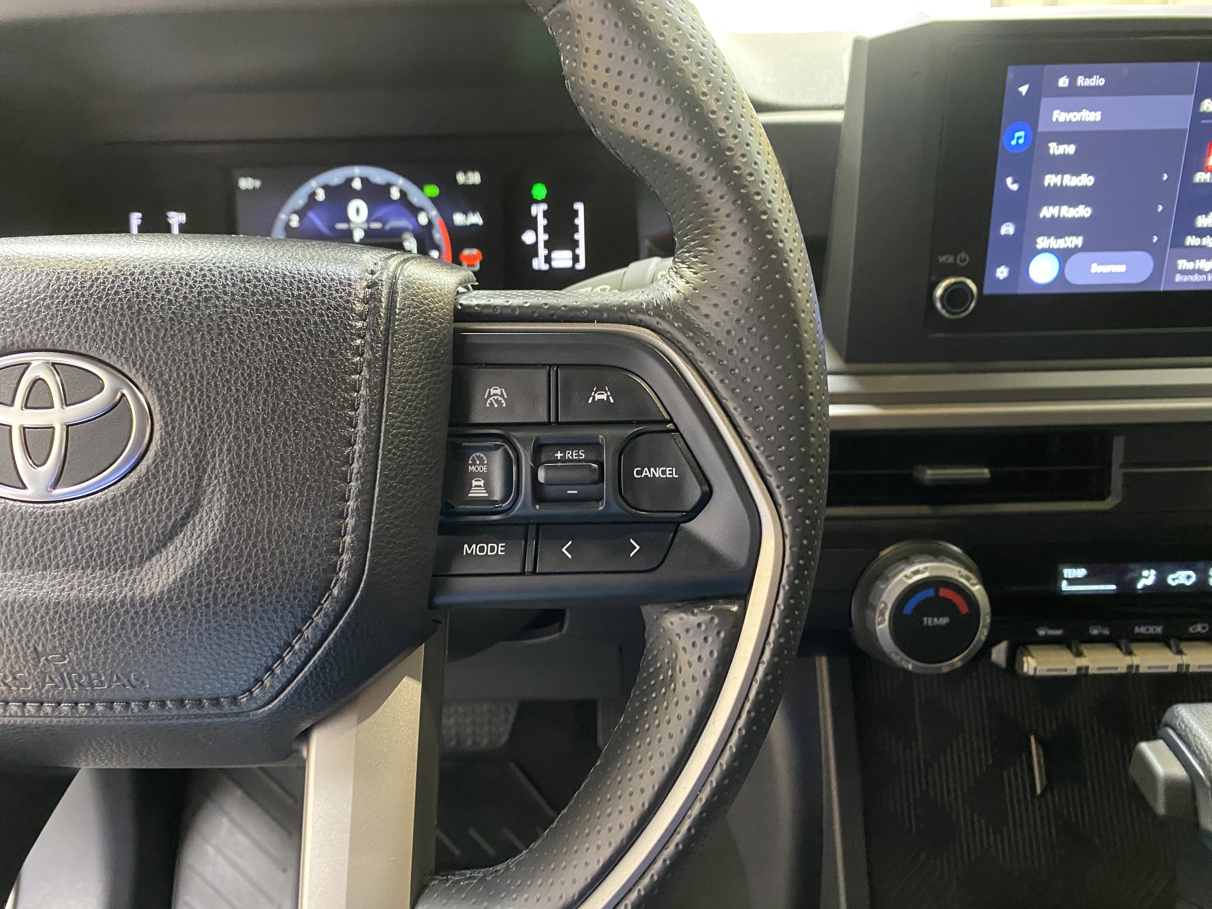 Used 2025 Toyota 4Runner SR5 image 30