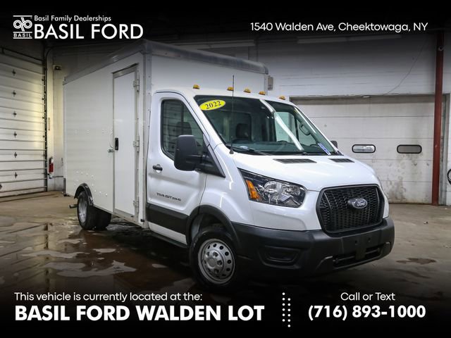 Used 2022 Ford Transit 350 DRW RWD image 1