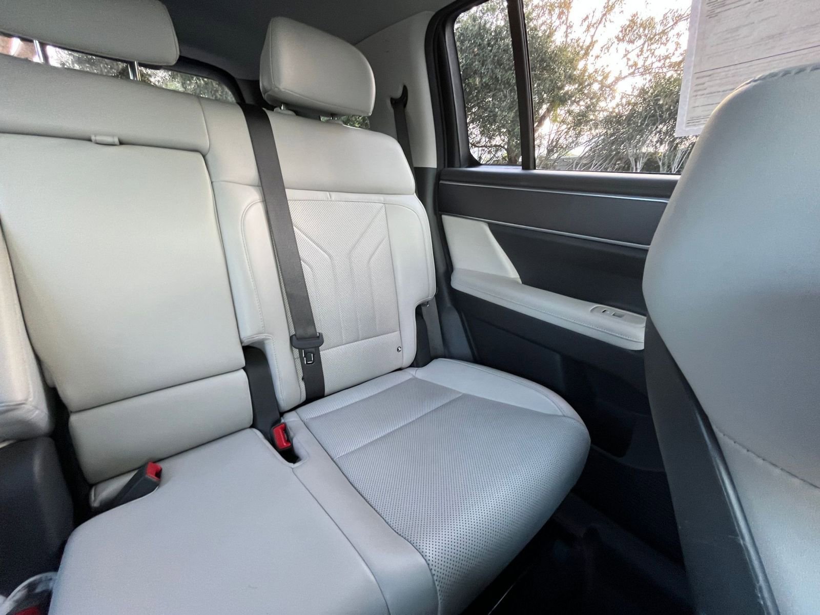 Used 2025 Hyundai Santa Fe SEL image 38