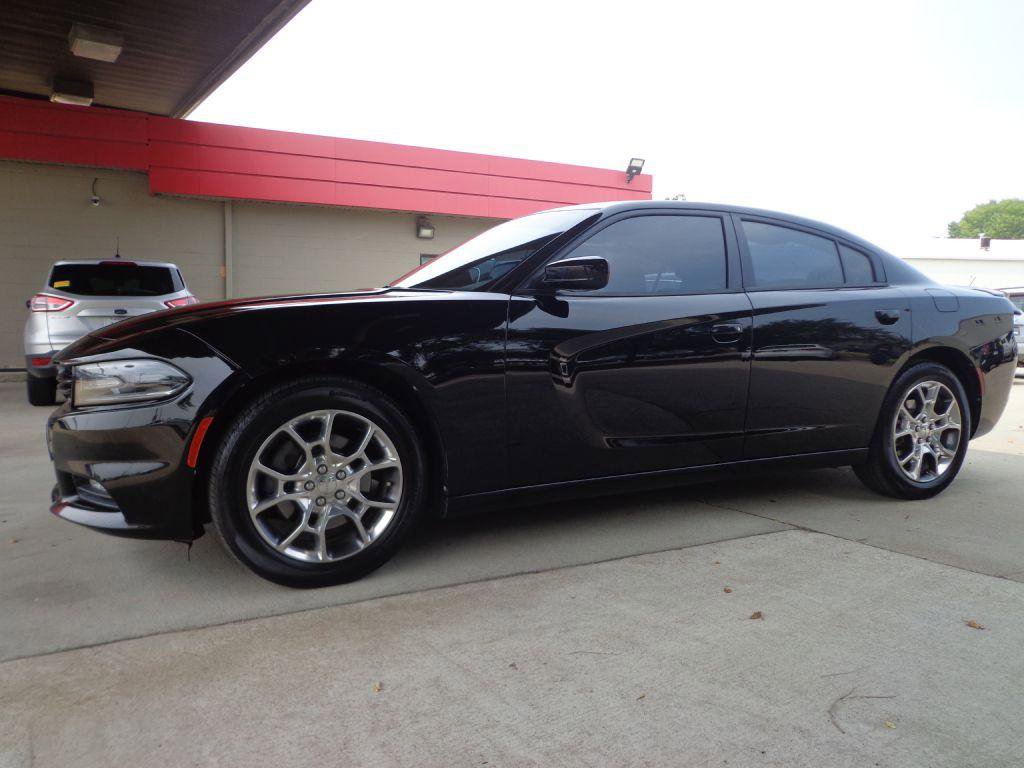 Used 2015 Dodge Charger SXT w/ AWD Plus Group image 1