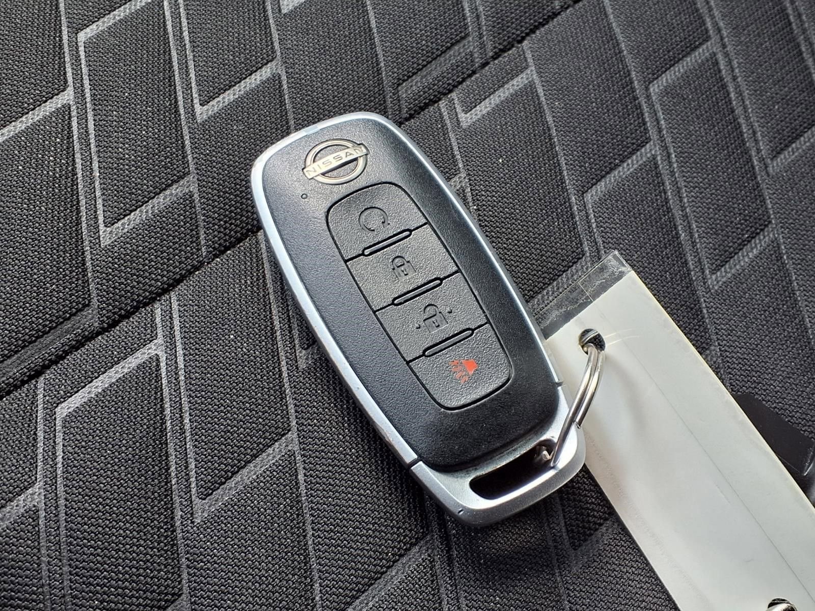 Used 2023 Nissan Kicks SR image 27