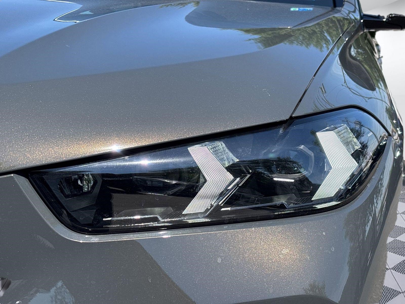 New 2026 BMW X5 M60i AWD/4WD image 11