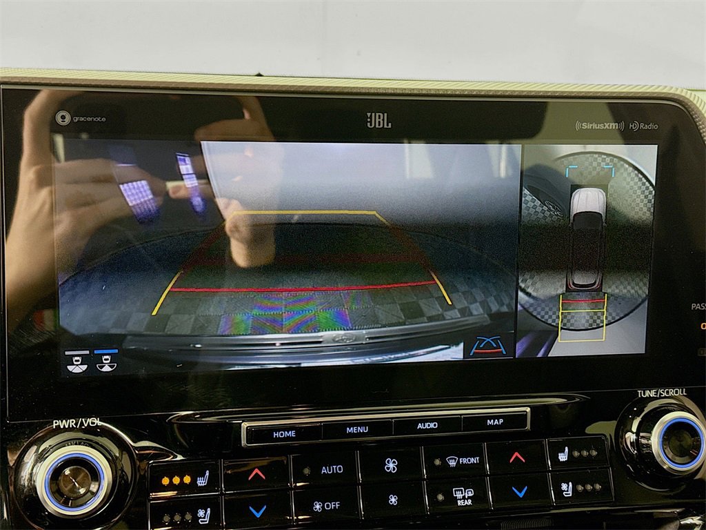 Used 2021 Toyota Highlander Platinum image 15