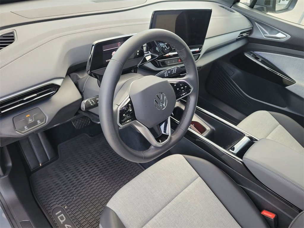 Used 2024 Volkswagen ID.4 2WD image 24
