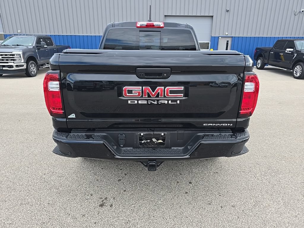 Used 2023 GMC Canyon Denali AWD/4WD image 5