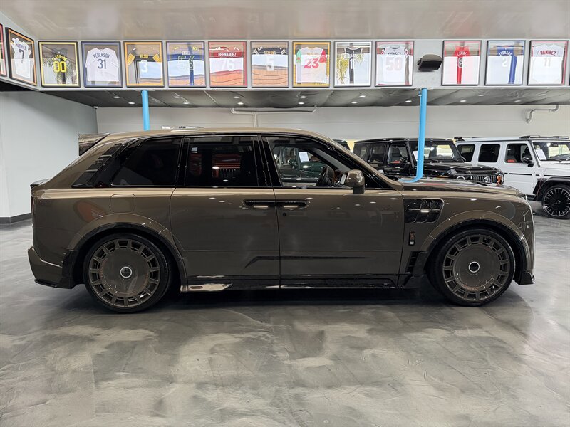 Used 2026 Rolls-Royce Cullinan image 6