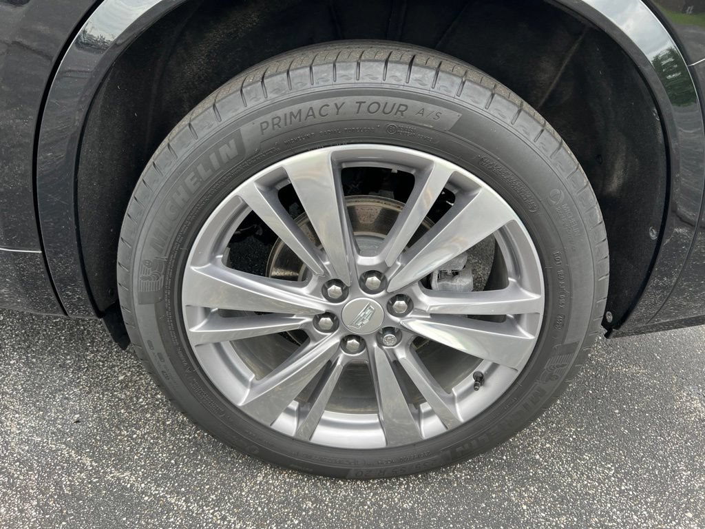 Used 2024 Cadillac XT6 Premium Luxury w/ Technology Package AWD/4WD image 41