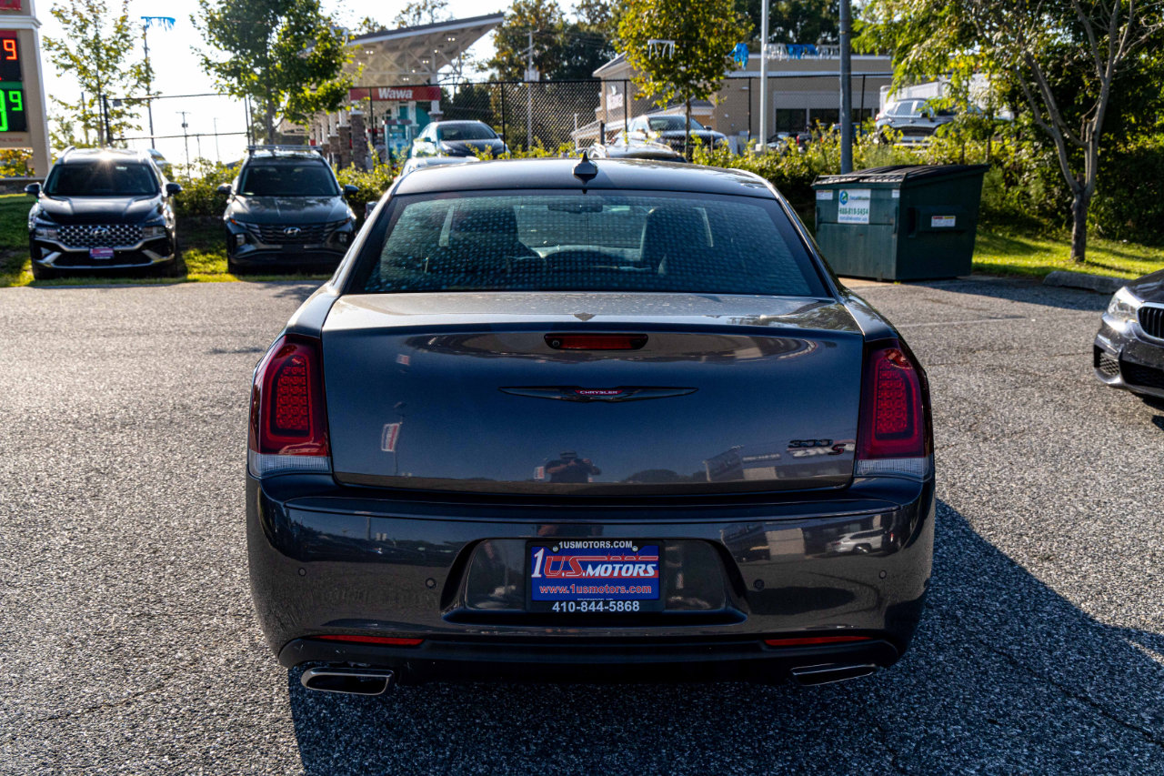 Used 2022 Chrysler 300 S image 5