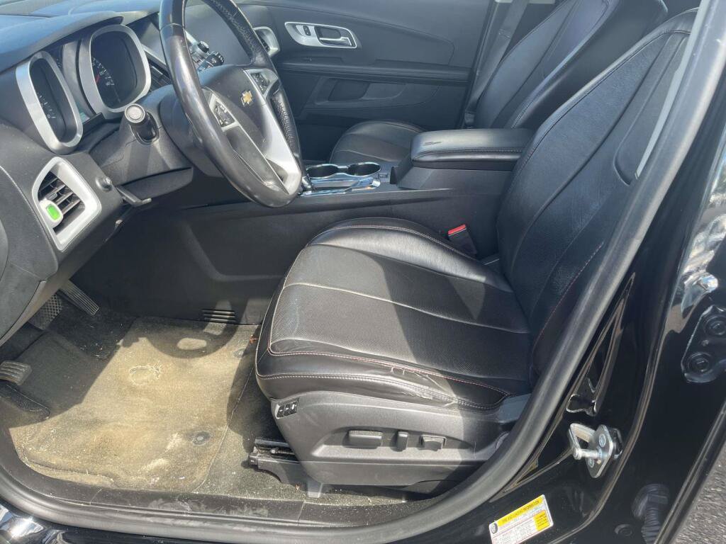 Used 2017 Chevrolet Equinox LT w/ Midnight Edition FWD image 15