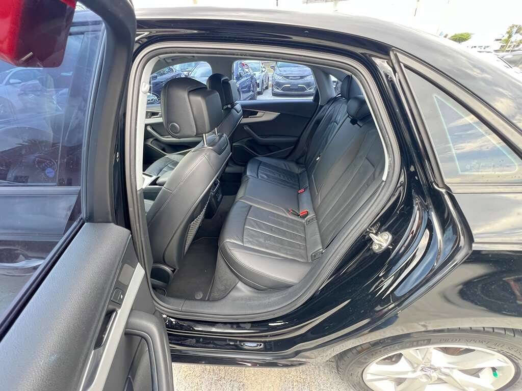 Used 2018 Audi A4 2.0T Ultra Premium w/ Convenience Package FWD image 4