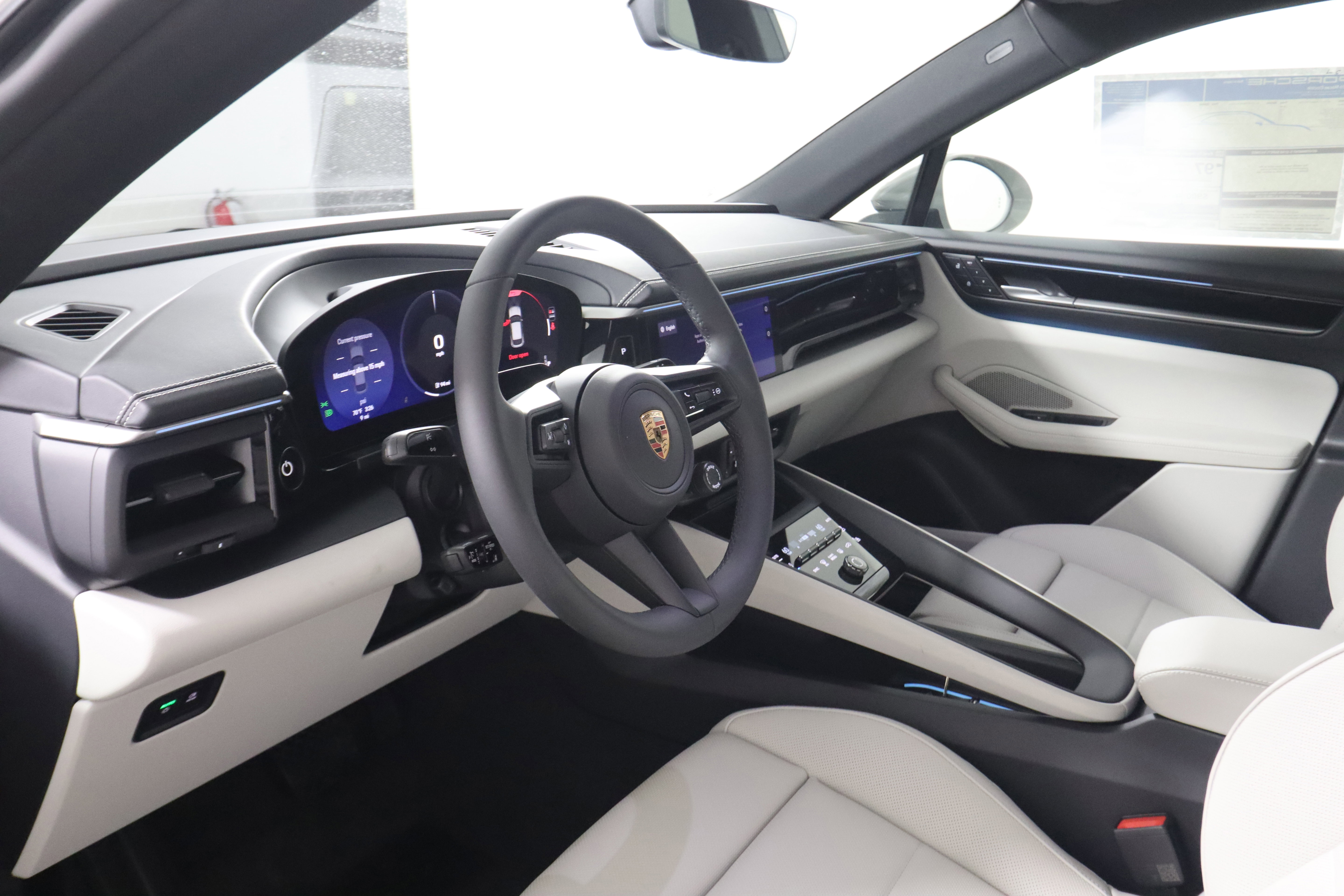 New 2026 Porsche Macan Electric image 4