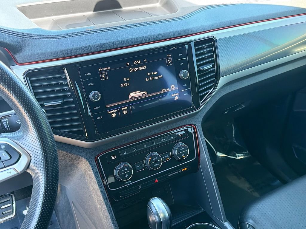 Used 2020 Volkswagen Atlas Cross Sport SEL R-Line AWD/4WD image 27