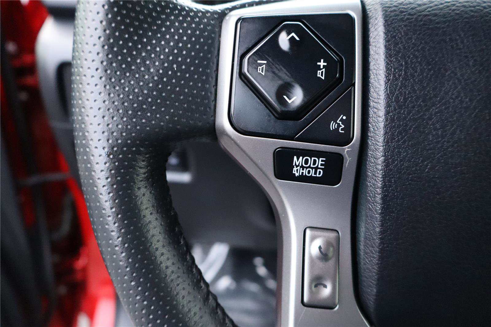 Used 2024 Toyota 4Runner SR5 Premium image 17