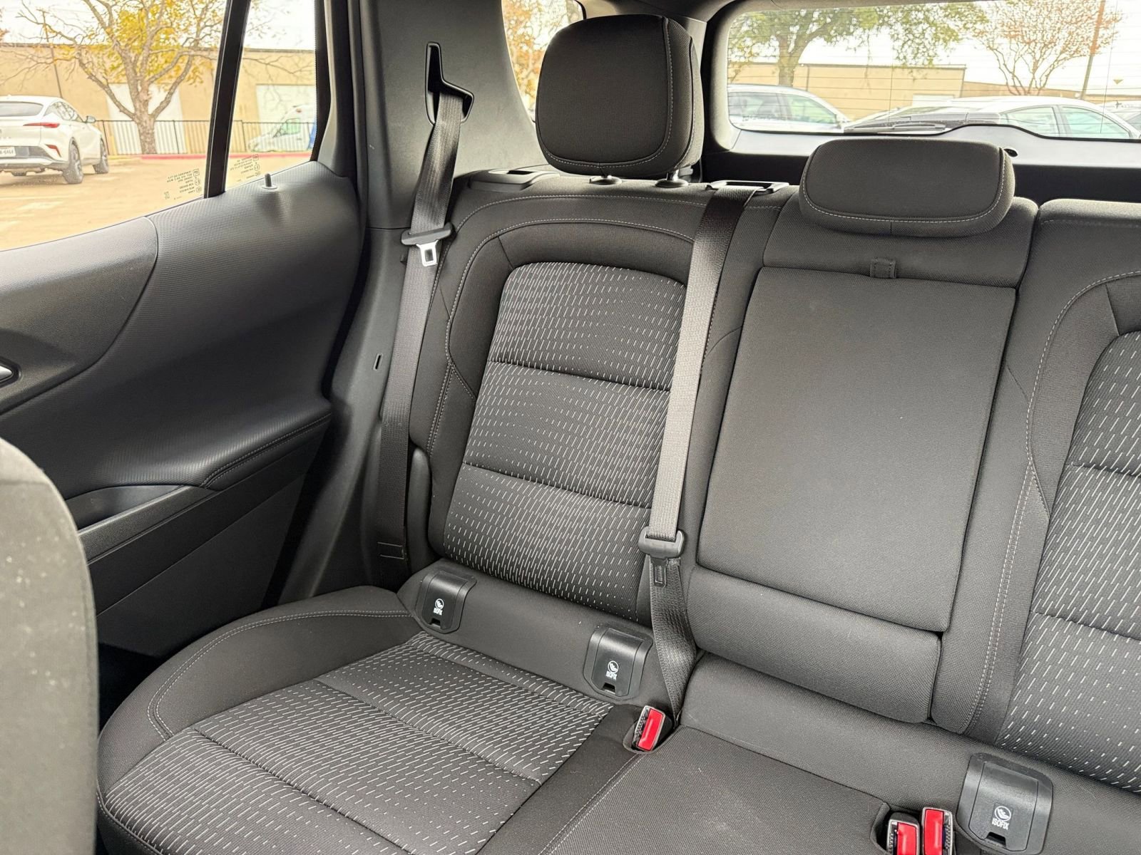 Used 2025 Chevrolet Equinox LT image 39