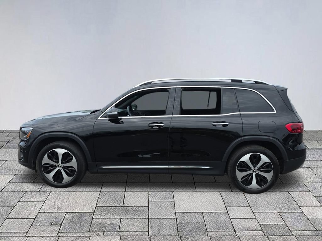 Used 2024 Mercedes-Benz GLB 250 image 4