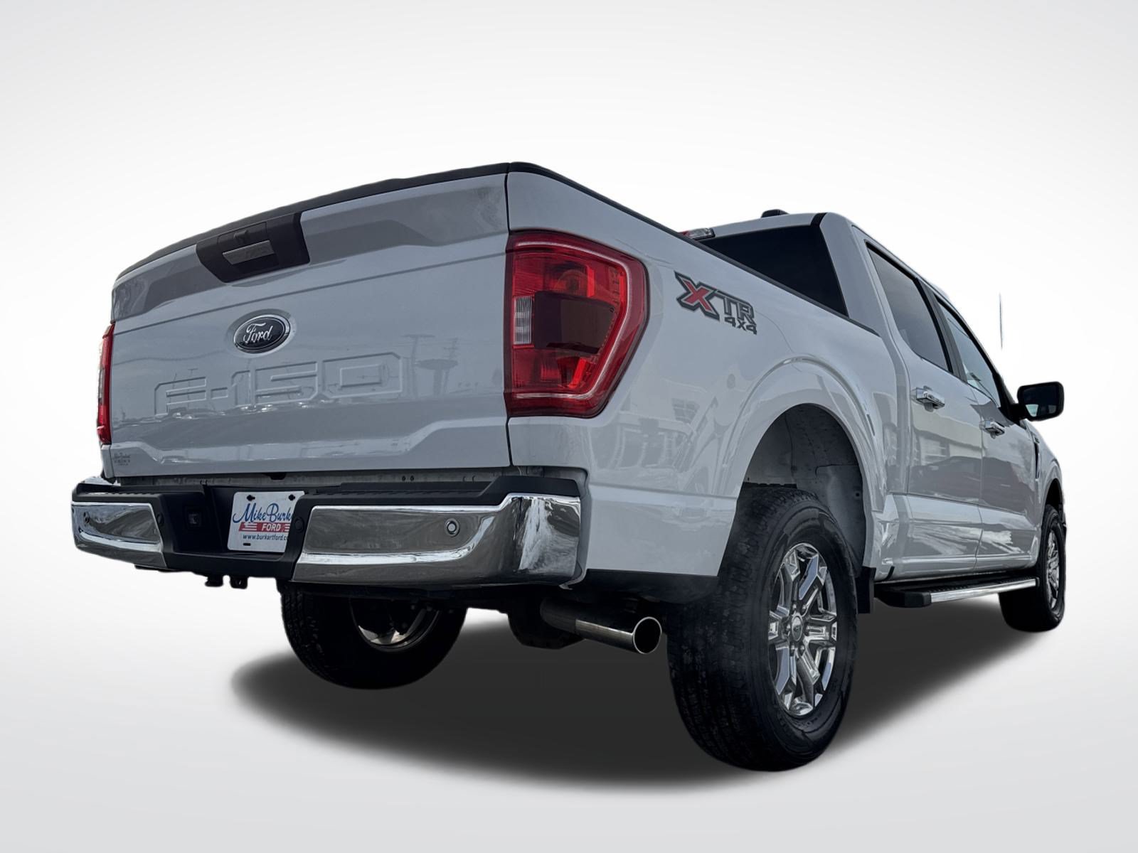 Used 2023 Ford F150 XLT w/ XTR Package AWD/4WD image 12