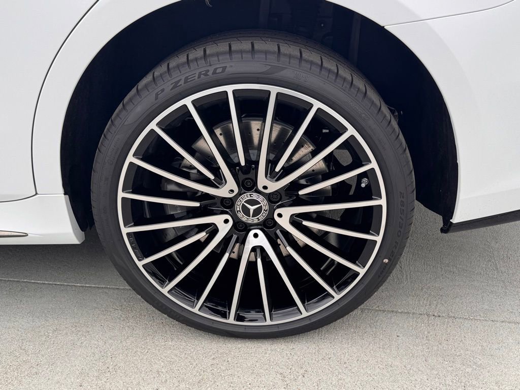 New 2024 Mercedes-Benz S 580 4MATIC Sedan image 16
