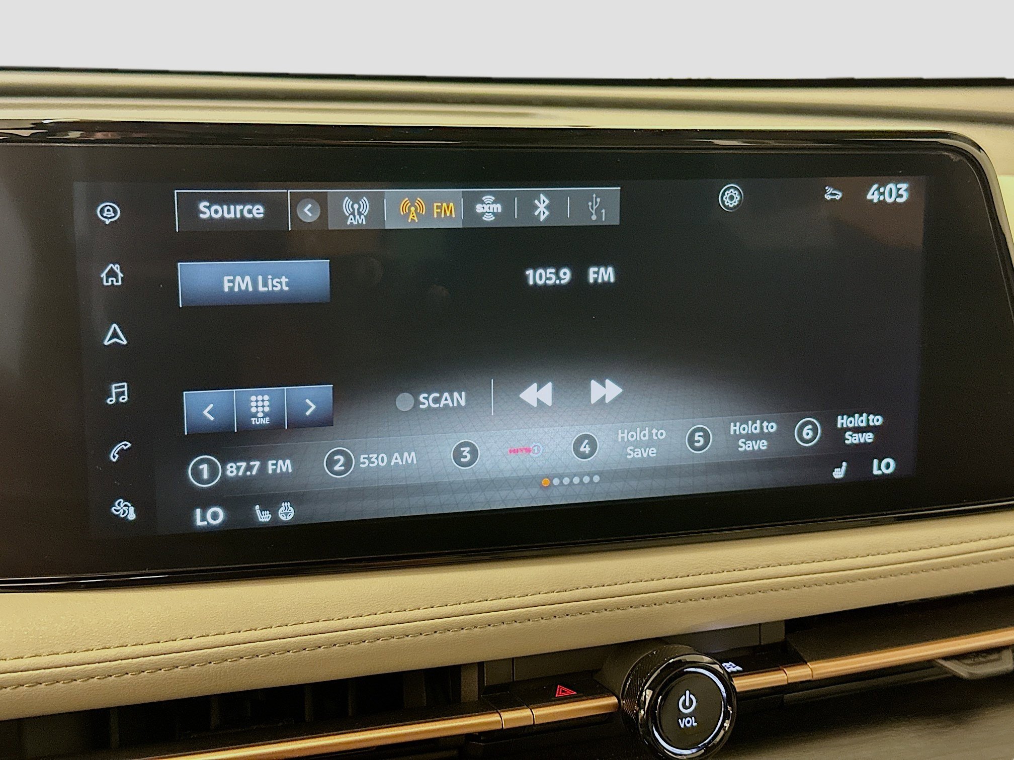 Used 2024 Nissan Ariya AWD image 21
