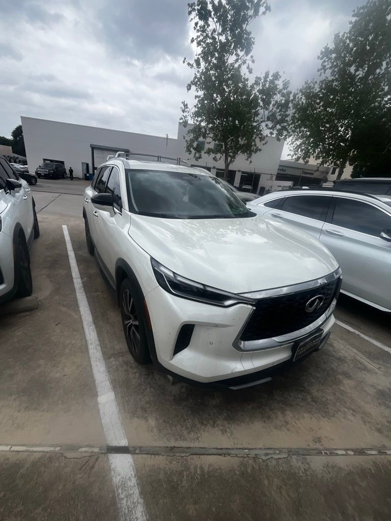 Certified 2024 INFINITI QX60 Sensory w/ Vision Package image 2