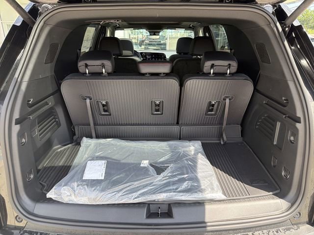 New 2026 Chevrolet Traverse Z71 w/ Enhanced Driving Package AWD/4WD image 26
