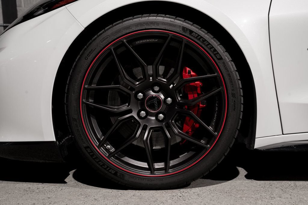Used 2023 Chevrolet Corvette Z06 RWD image 28