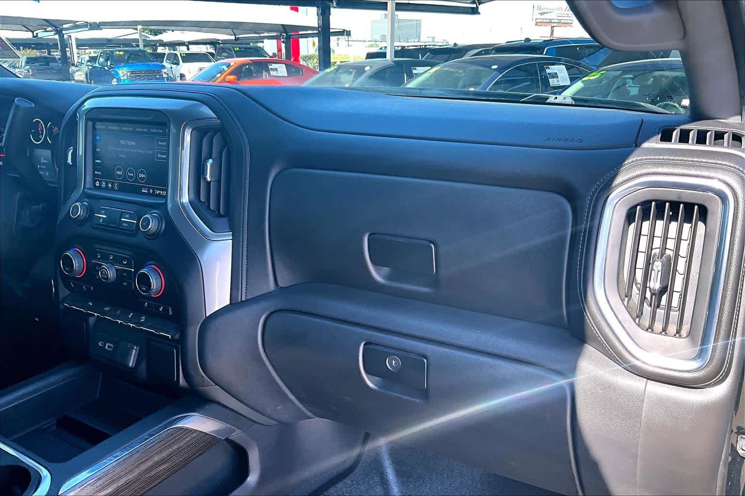 Used 2022 Chevrolet Silverado 1500 RST AWD/4WD image 6