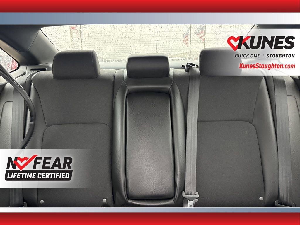 Used 2025 Honda Civic Sport image 36