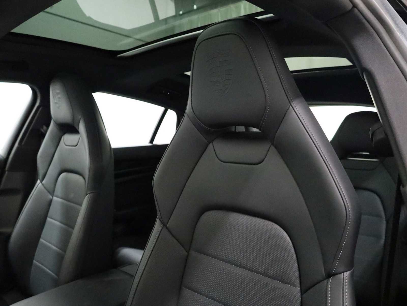 New 2026 Porsche Panamera 4 AWD/4WD image 19