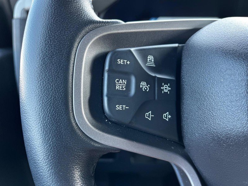 Used 2023 Ford Bronco Badlands image 15