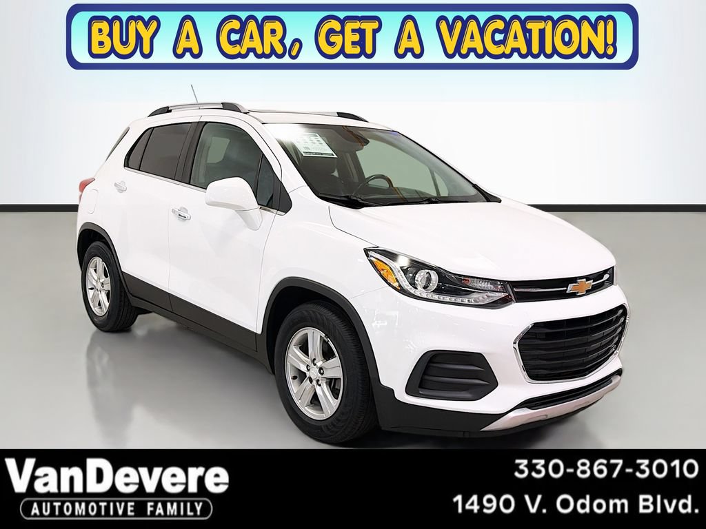 Used 2020 Chevrolet Trax LT w/ Sun & Sound Package FWD image 1