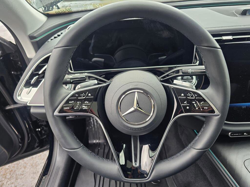 Used 2024 Mercedes-Benz E 450 4MATIC Sedan image 14