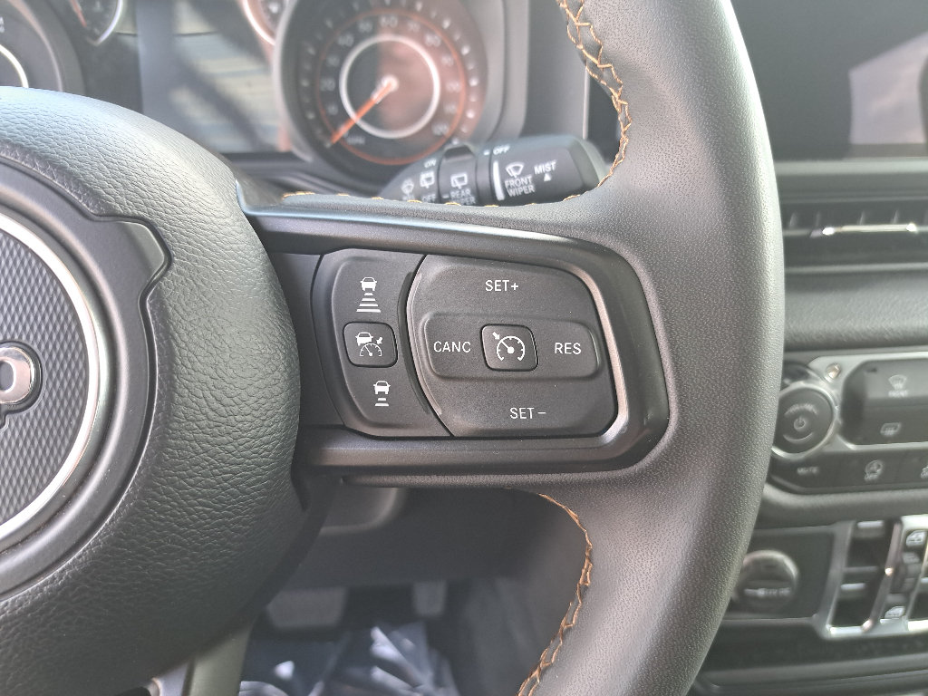 Certified 2024 Jeep Wrangler Unlimited Sport AWD/4WD image 18
