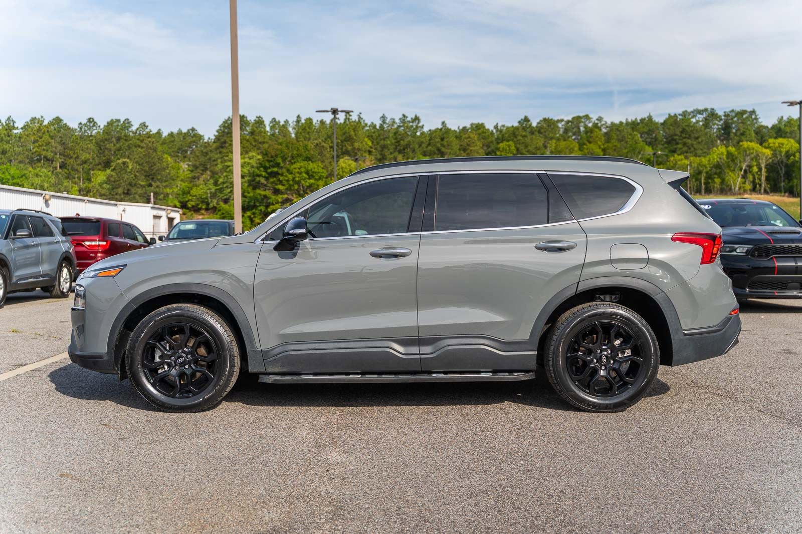 Used 2023 Hyundai Santa Fe XRT FWD image 4