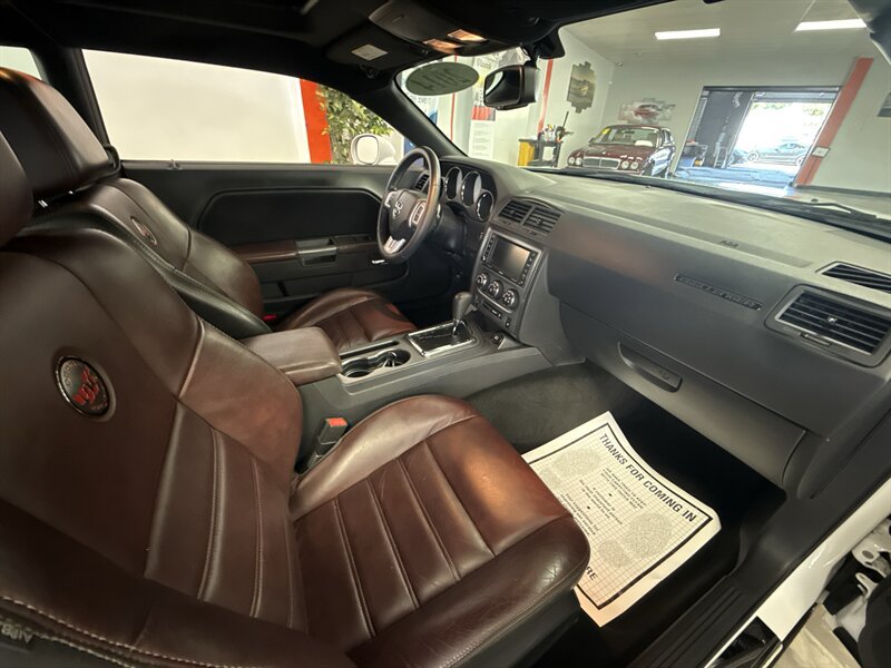 Used 2014 Dodge Challenger R/T RWD image 22