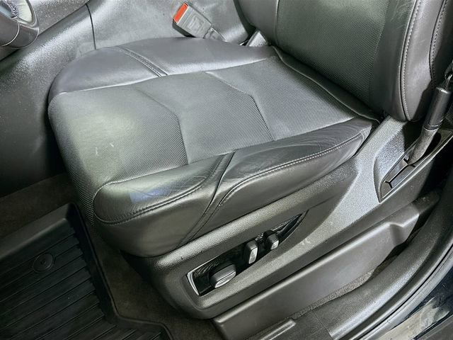Used 2020 Cadillac Escalade ESV Luxury w/ Escalade Sport Edition image 20