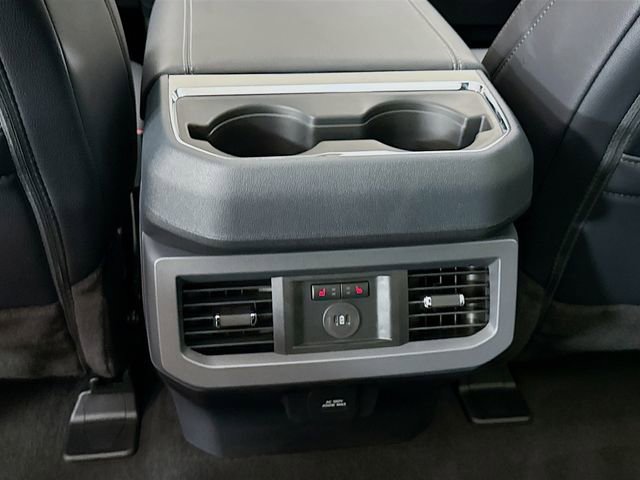 New 2025 Ford F250 Lariat w/ Lariat Ultimate Package image 27