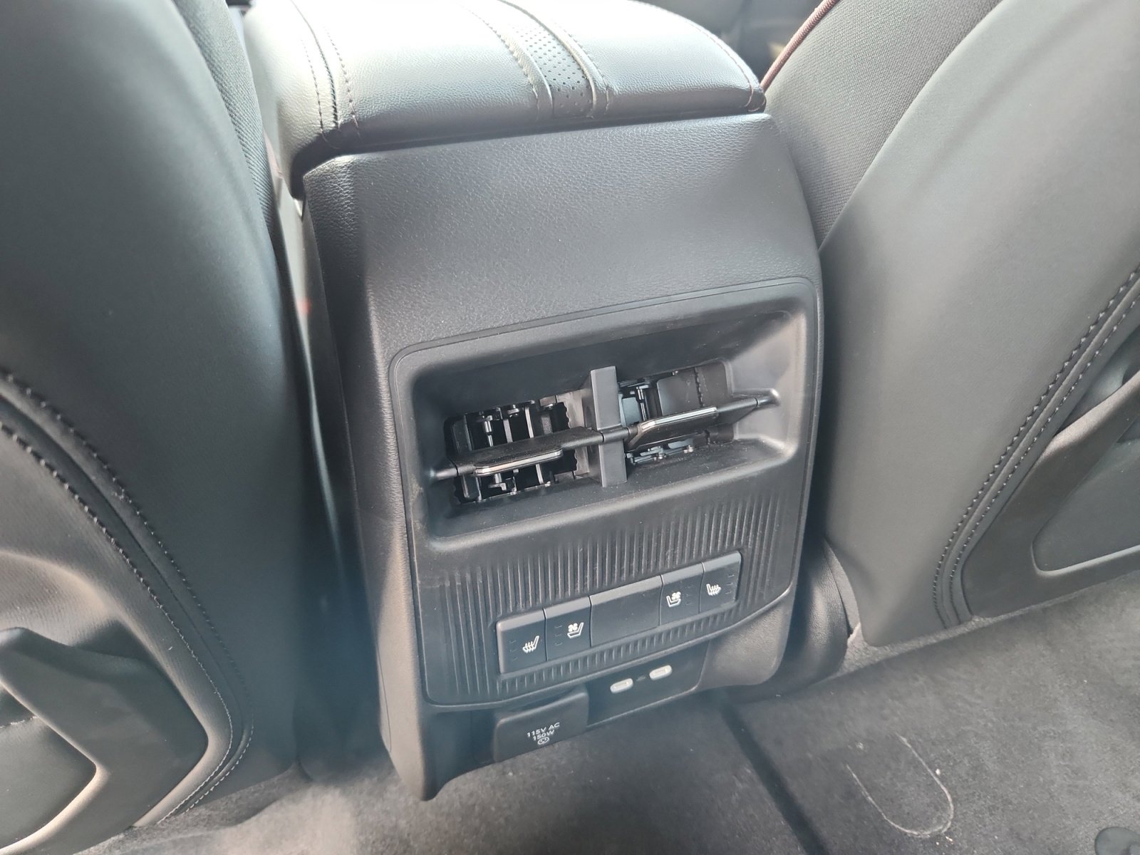 New 2025 Jeep Wagoneer S Launch Edition image 33