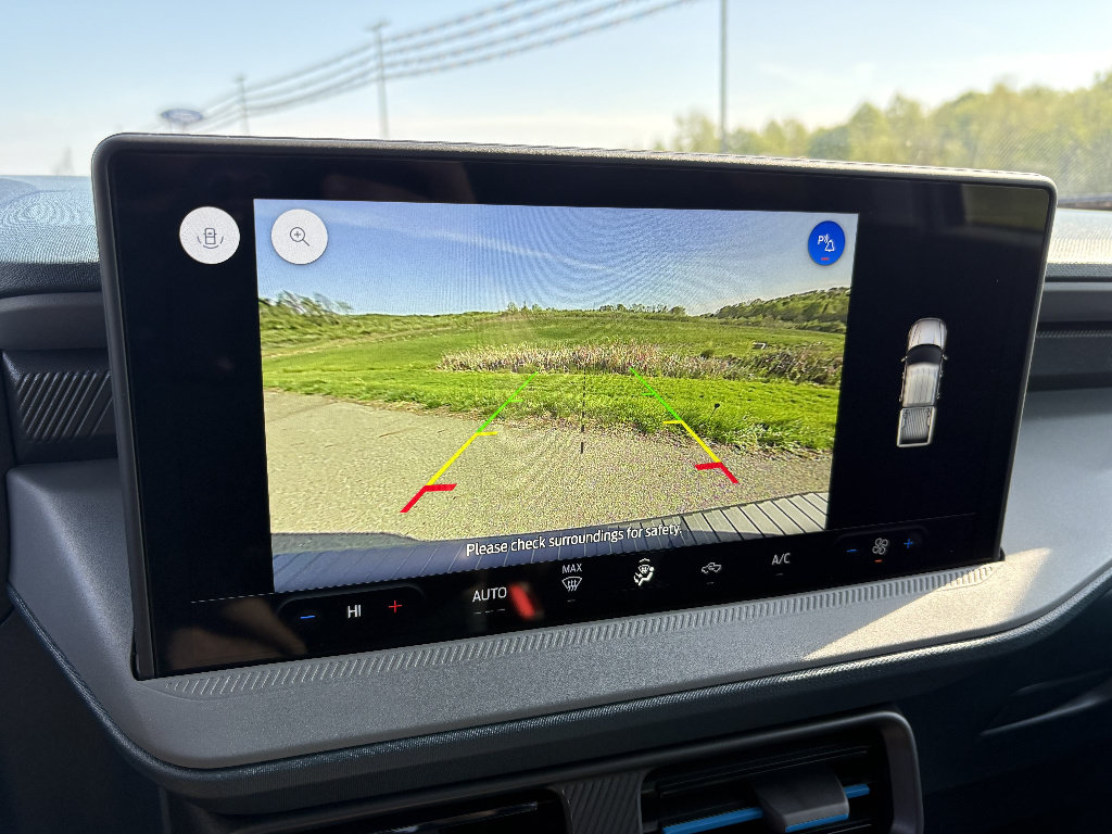 New 2026 Ford Maverick Lobo AWD/4WD image 37