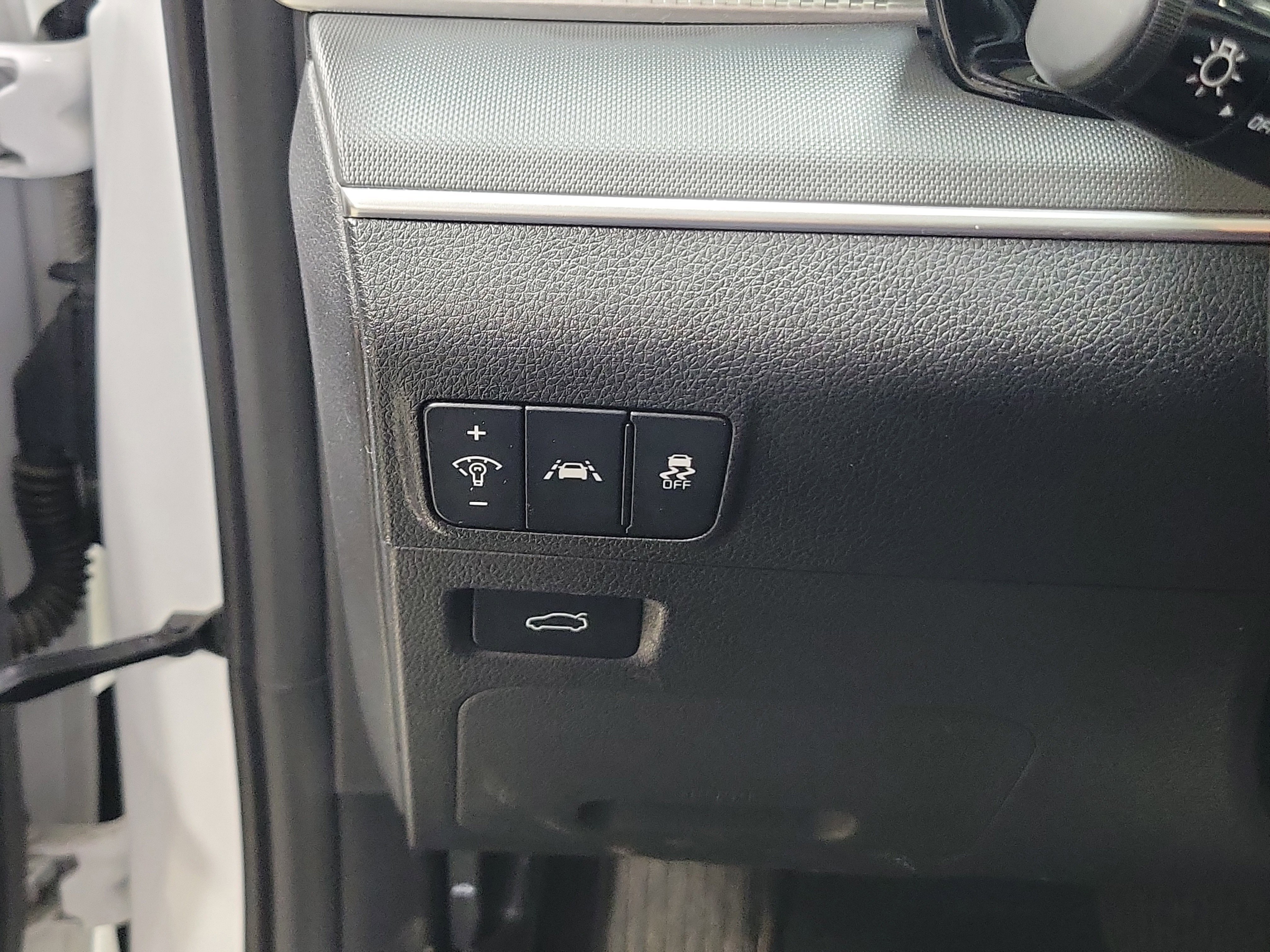 Used 2024 Kia K5 GT-Line w/ GT-Line Premium Package image 18