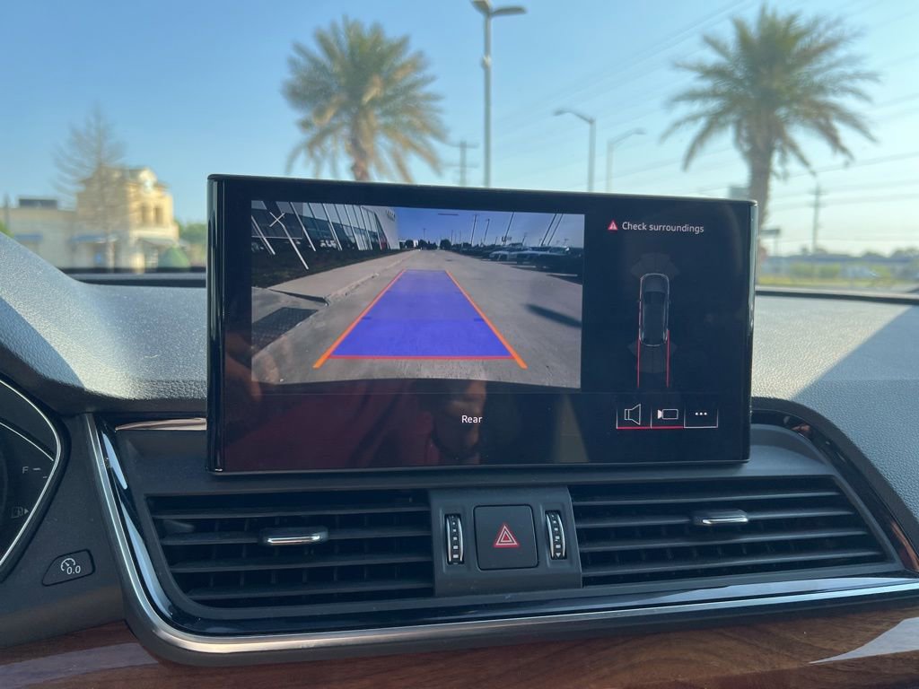 Used 2023 Audi Q5 2.0T Premium w/ Convenience Package image 12