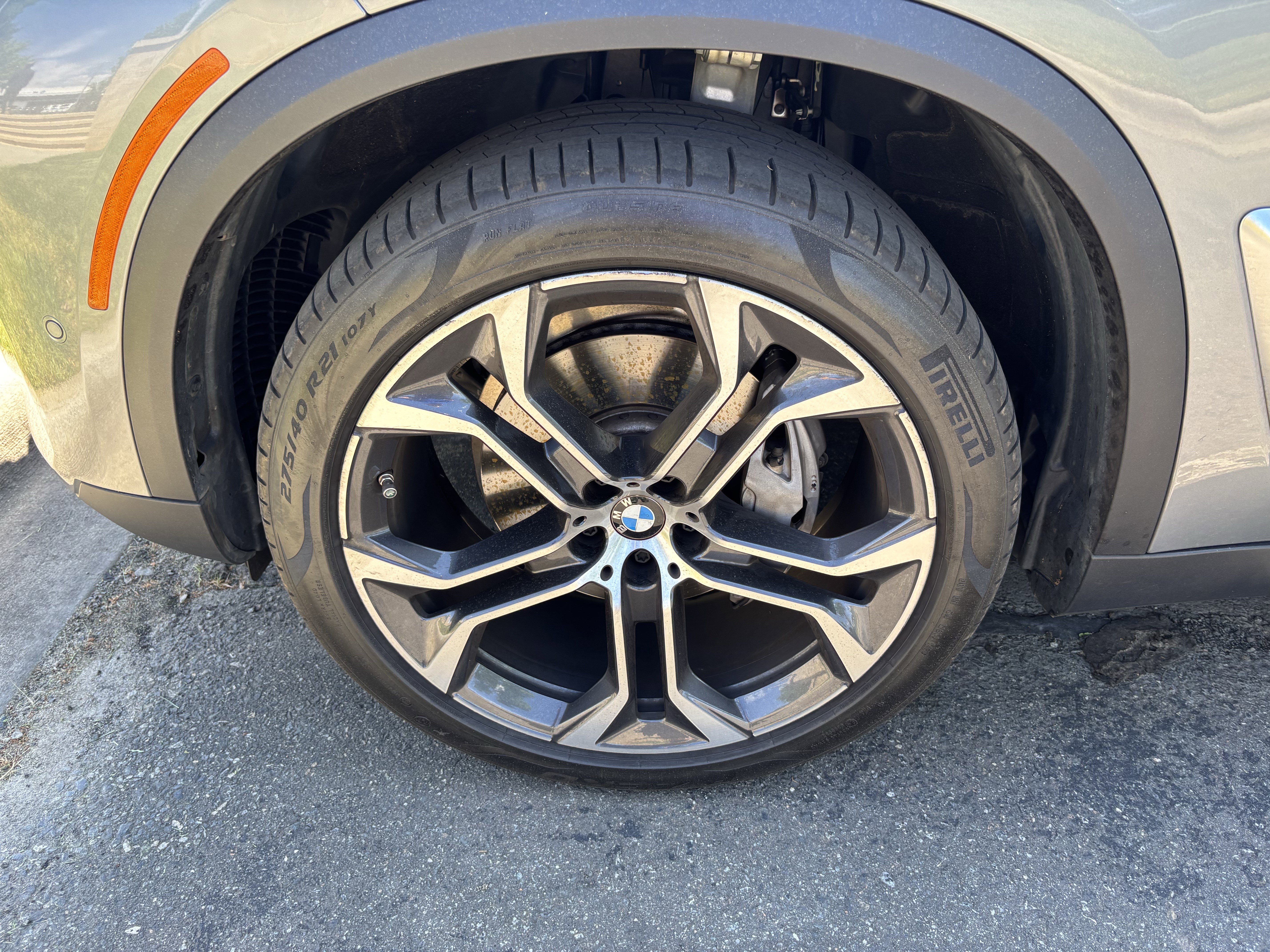 Certified 2024 BMW X5 sDrive40i w/ Premium Package image 33