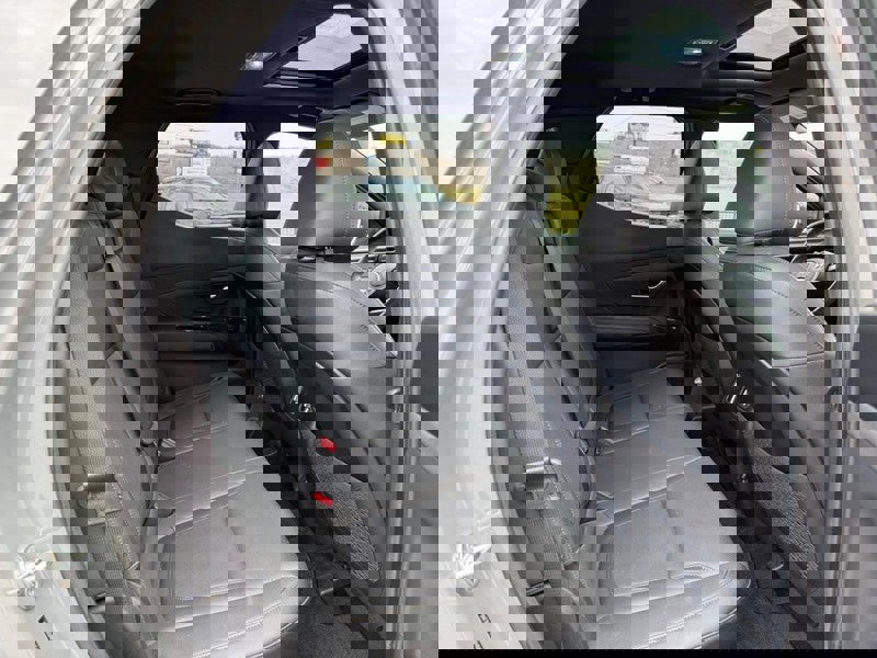 Used 2023 Hyundai Santa Cruz Limited image 10