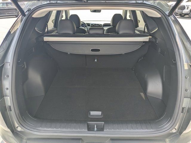 Used 2023 Hyundai Tucson Limited FWD image 16