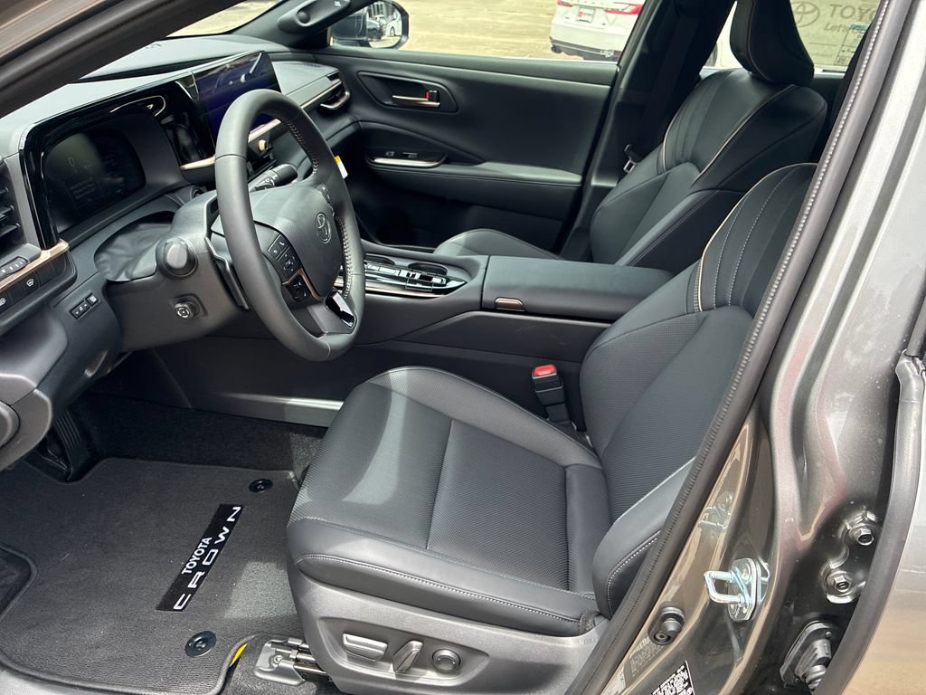 New 2026 Toyota Crown Platinum AWD/4WD image 15