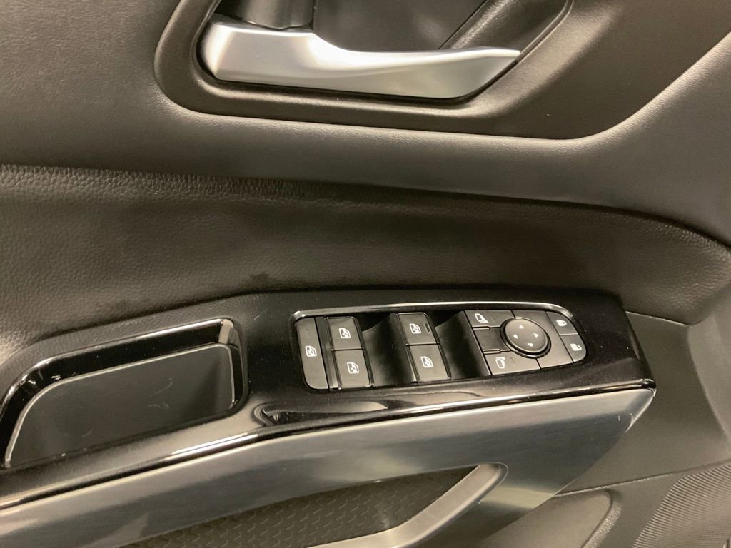 Used 2023 Nissan Pathfinder SL image 15