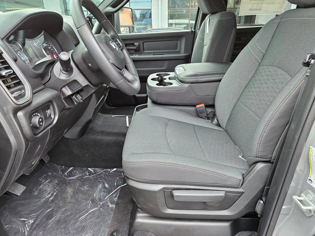 New 2026 RAM 2500 Tradesman AWD/4WD image 12