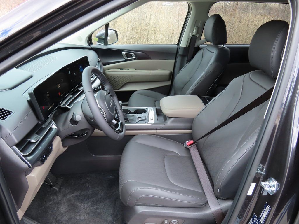 New 2026 Kia Carnival image 18